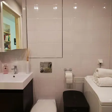 Διαμέρισμα Cozy And Comfy Near The Beach
